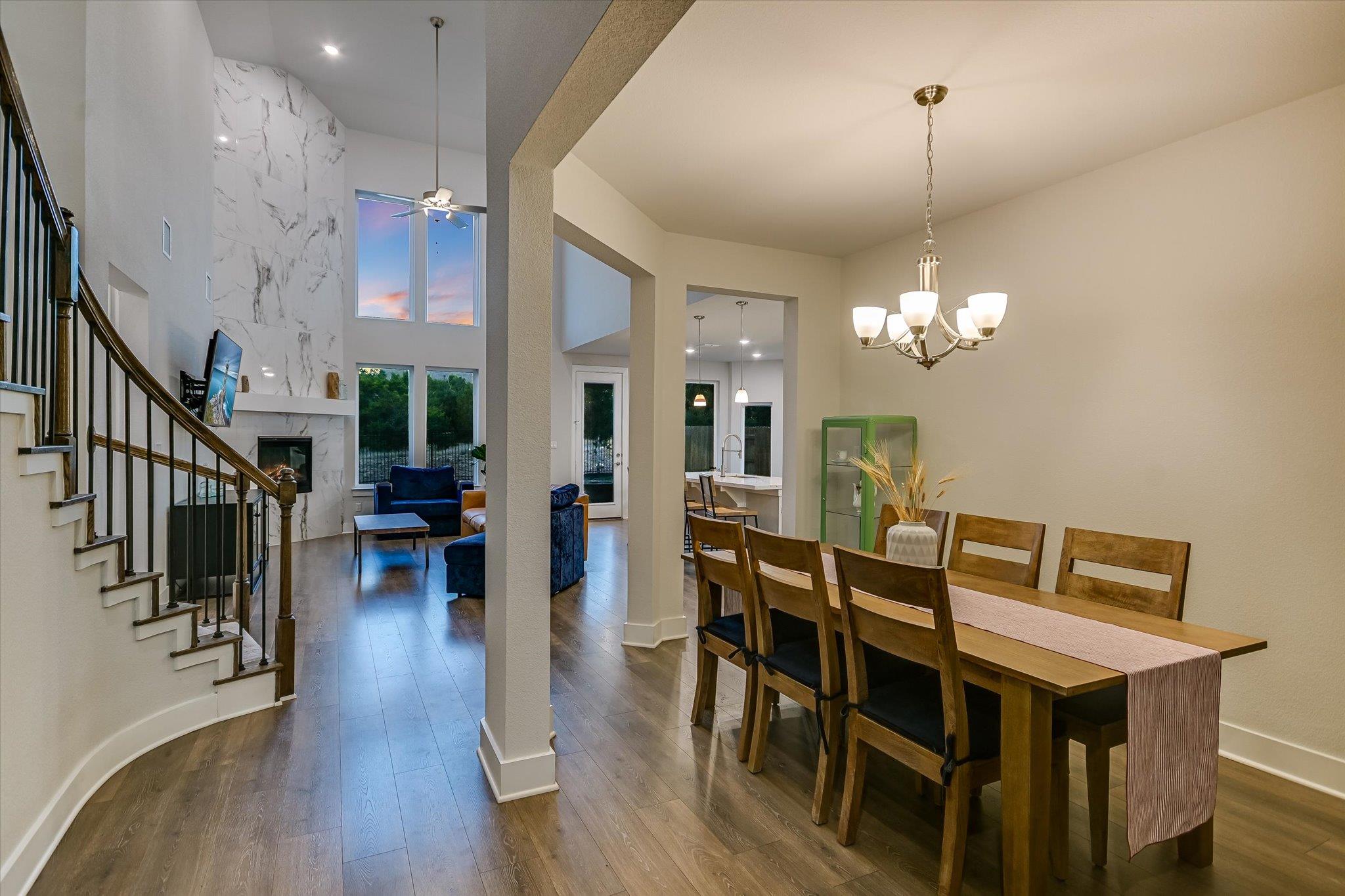 Dripping Springs, Texas 78620, United States, 5 Bedrooms Bedrooms, ,4 BathroomsBathrooms,Residential,Active,229622