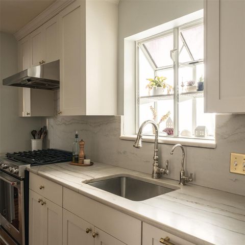 Tiny photo for 5207 Valley Oak DR, Austin, TX 78731 (MLS # 7789295)