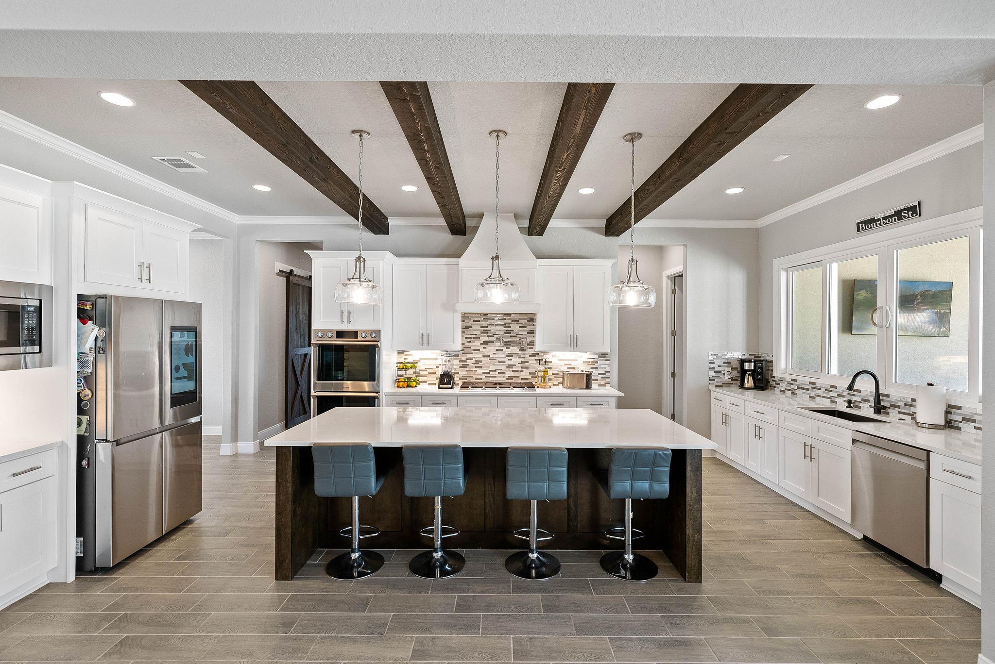 424 Arthur CT