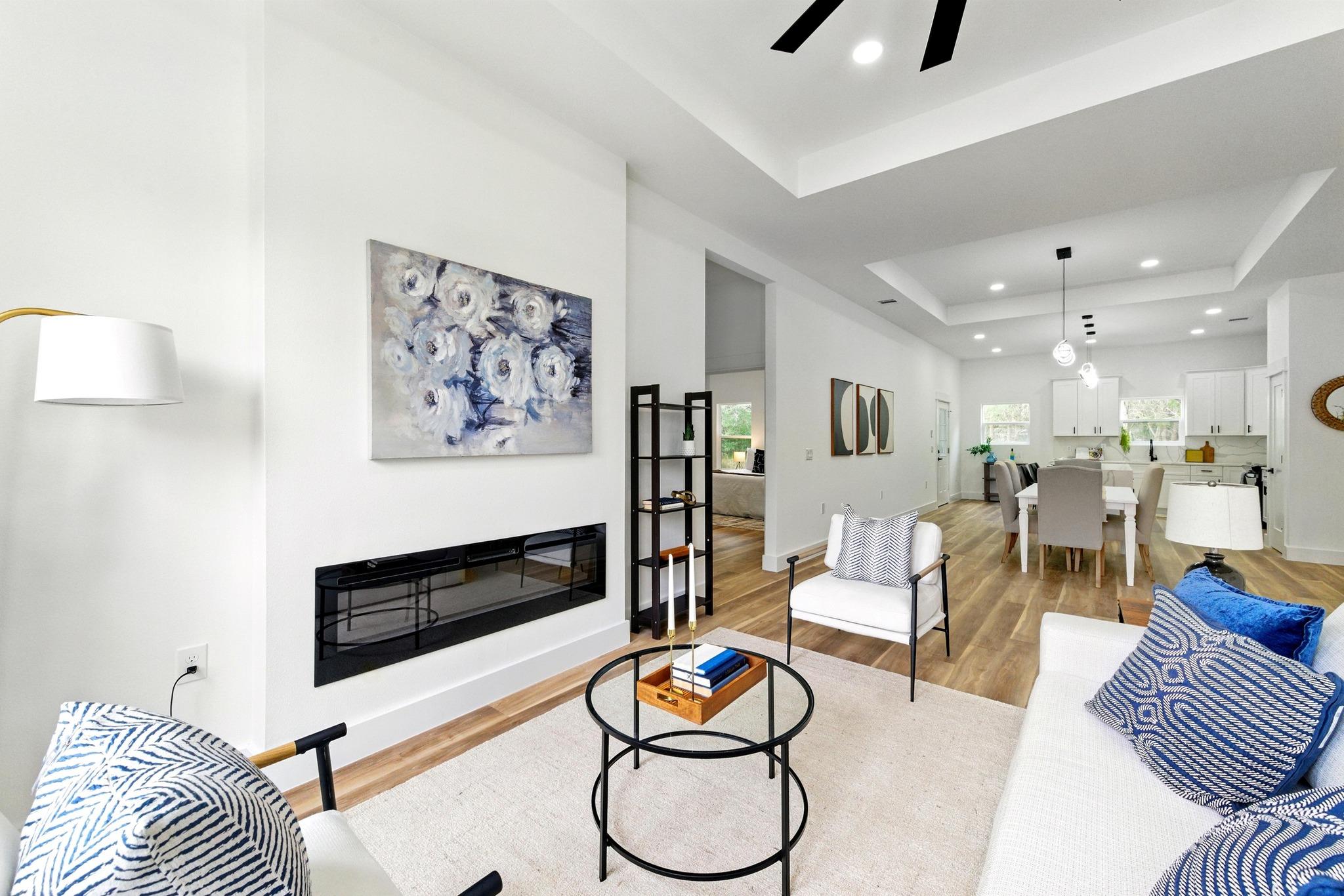 109 E Pauwela LN