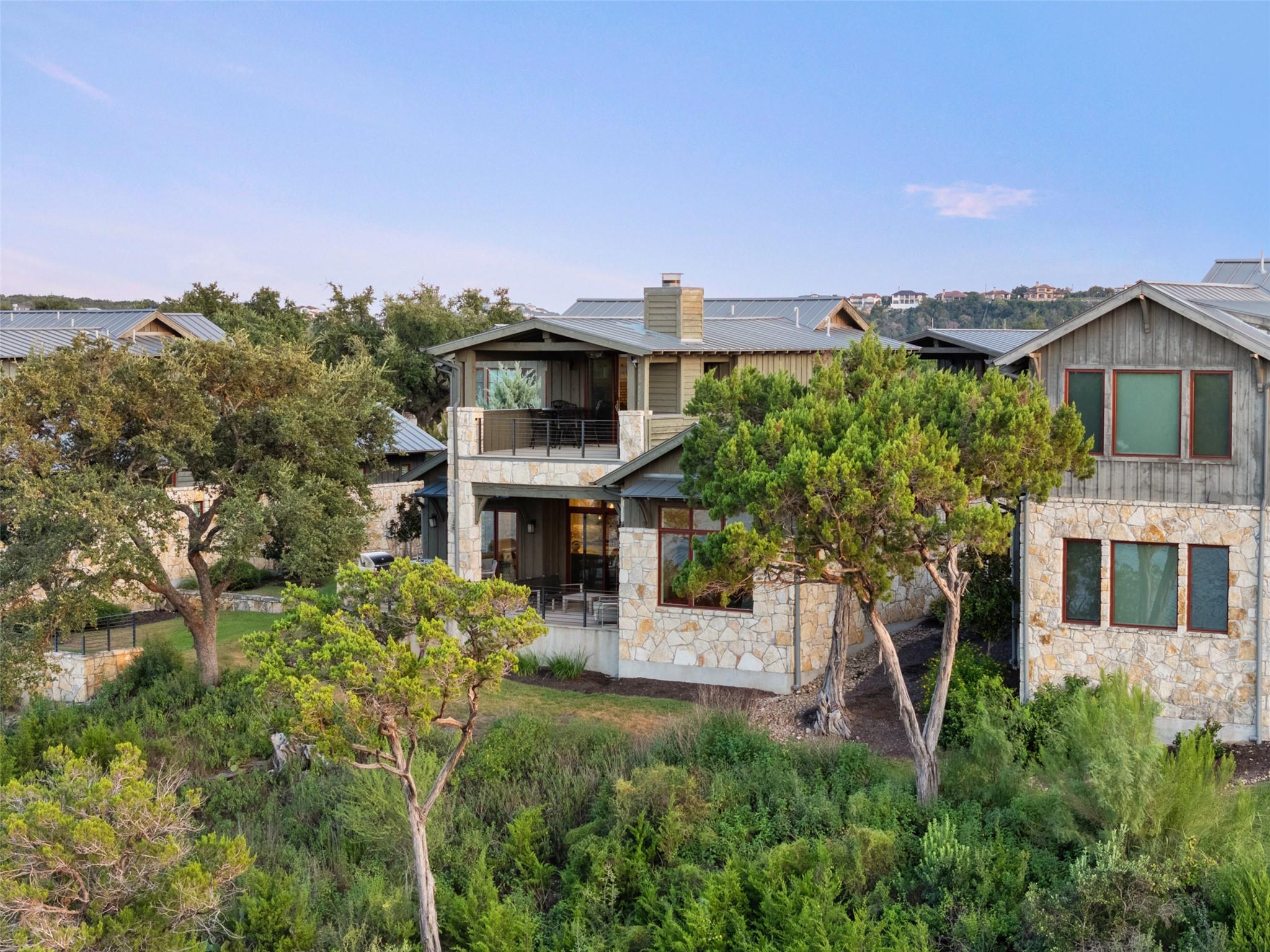 19412 Los Alamitos LN 28