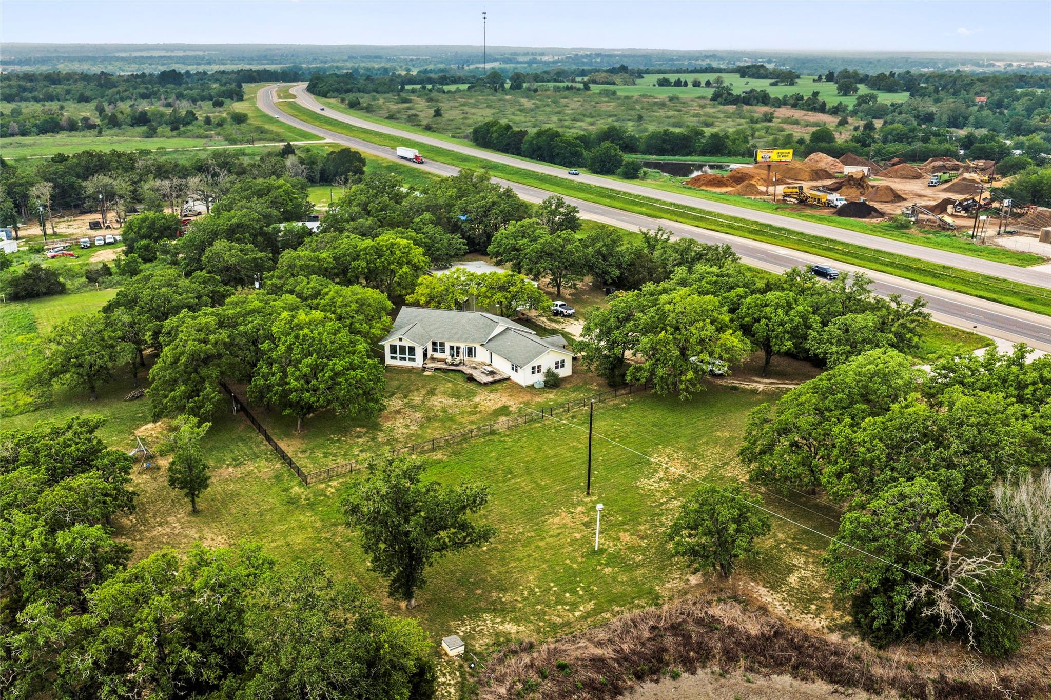 1389 Highway 290 E