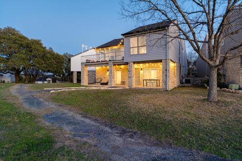 Photo of 116 Overlook CIR, Wimberley, TX 78676 (MLS # 6091409)