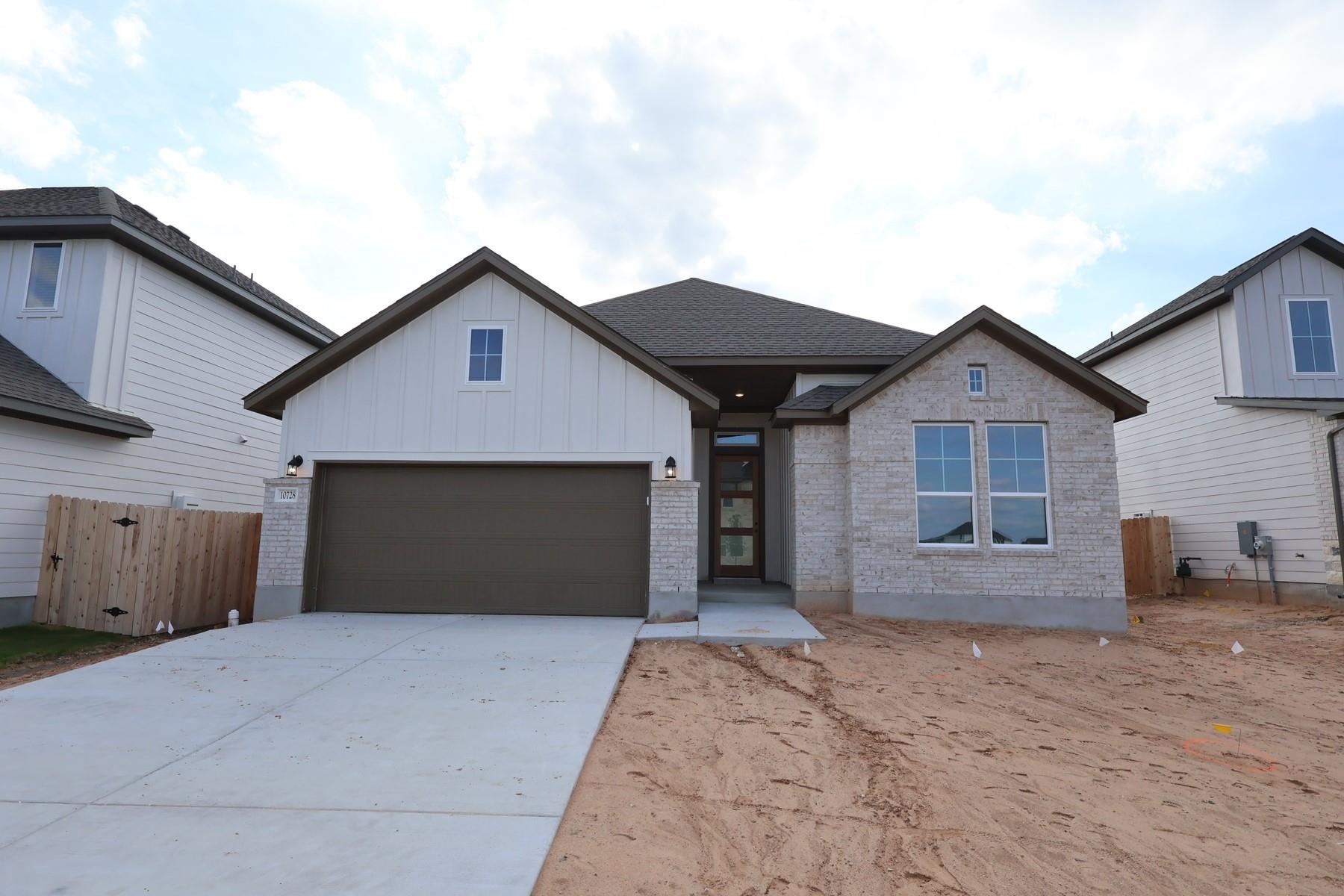 10728 Worth Lane