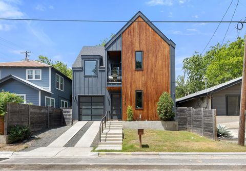 Photo of 2202 Santa Rita ST, Austin, TX 78702 (MLS # 8096030)