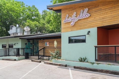 Tiny photo for 2202 Santa Rita ST, Austin, TX 78702 (MLS # 8096030)