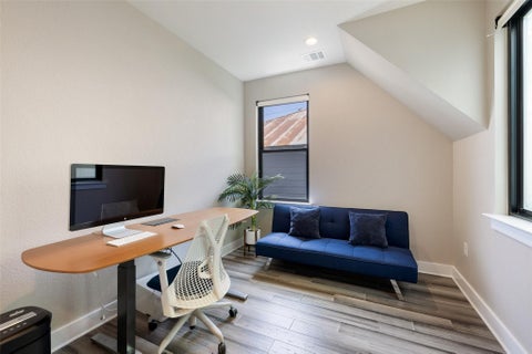Tiny photo for 2202 Santa Rita ST, Austin, TX 78702 (MLS # 8096030)