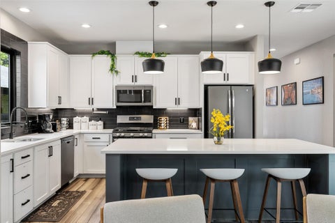 Tiny photo for 2202 Santa Rita ST, Austin, TX 78702 (MLS # 8096030)