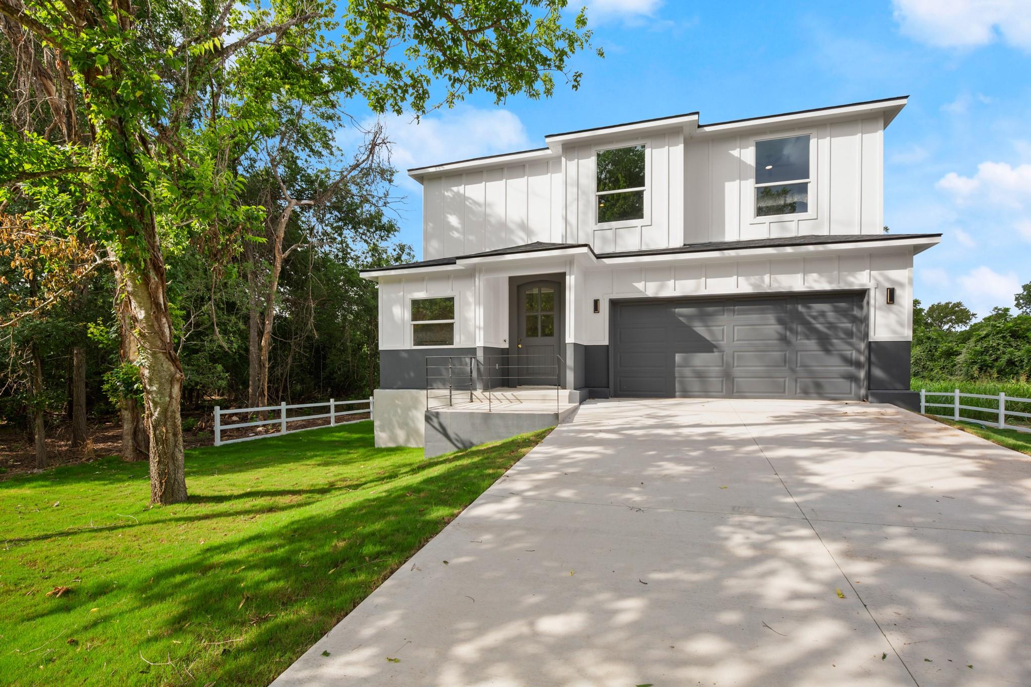147 Kahana LN