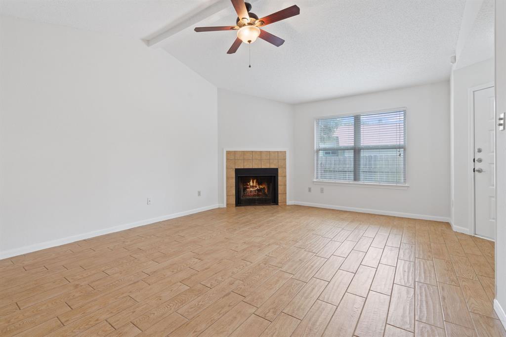 12706 Heinemann DR