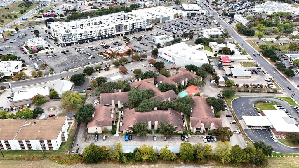 Photo of 1202 Thorpe LN #508, San Marcos, TX 78666 (MLS # 6865493)