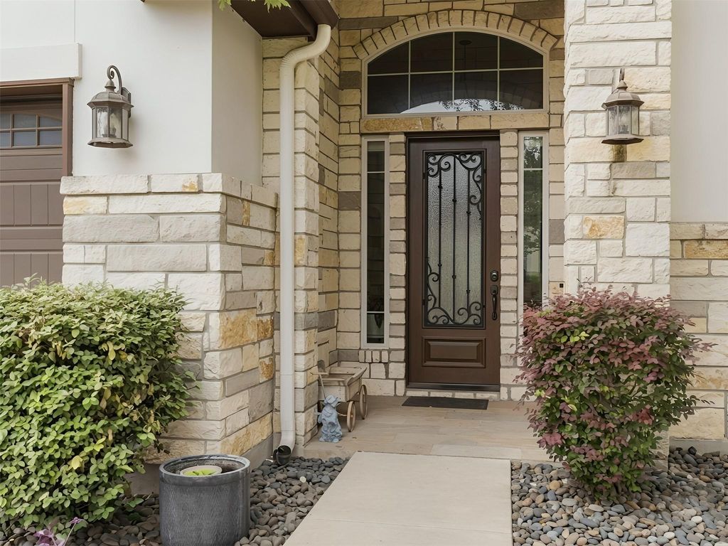 Photo of 6709 Melava CT, Austin, TX 78749 (MLS # 5726018)
