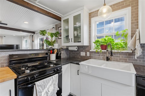 Tiny photo for 66 Navasota ST, Austin, TX 78702 (MLS # 1134777)