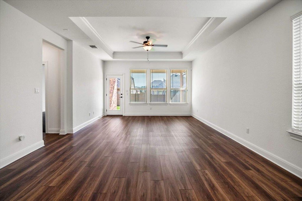 Photo of 104 Raleigh DR, Georgetown, TX 78633 (MLS # 8649071)