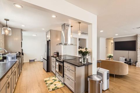 Tiny photo for 9518 Topridge DR #7, Austin, TX 78750 (MLS # 5508825)