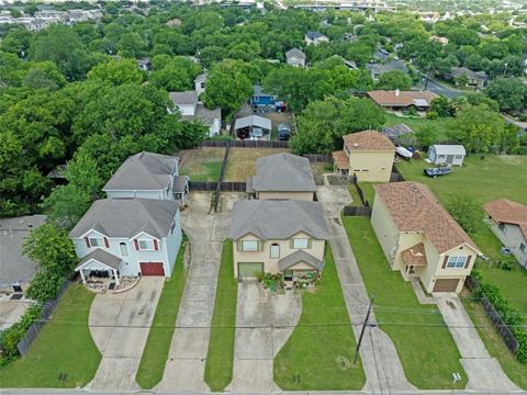 Tiny photo for 6916 Meador Ave Ave, Austin, TX 78752 (MLS # 8574383)