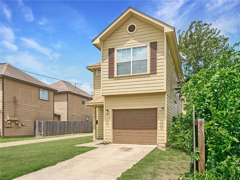 Tiny photo for 6916 Meador Ave Ave, Austin, TX 78752 (MLS # 8574383)
