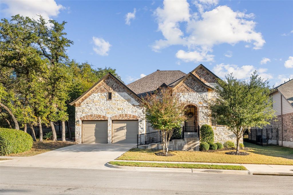 Photo of 419 Ancient Oak WAY, San Marcos, TX 78666 (MLS # 5557923)