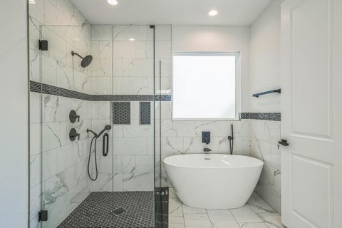 Tiny photo for 20302 Boggy Ford RD, Lago Vista, TX 78645 (MLS # 5976398)