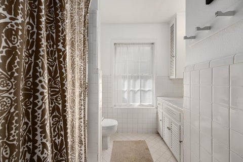 Tiny photo for 2402 Elmglen DR, Austin, TX 78704 (MLS # 8728945)