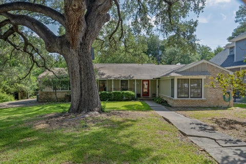 Tiny photo for 2402 Elmglen DR, Austin, TX 78704 (MLS # 8728945)