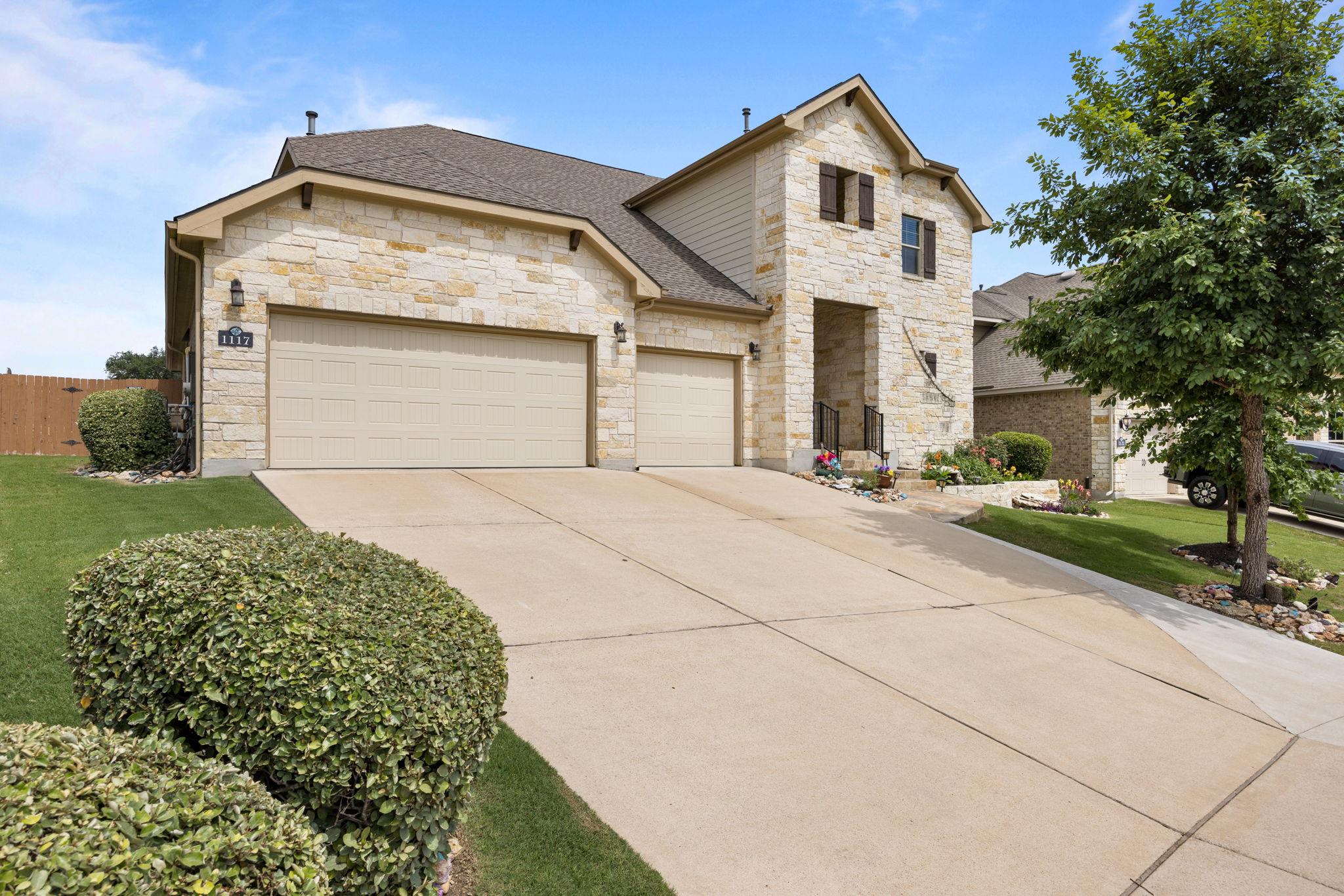 1117 Winding Way DR