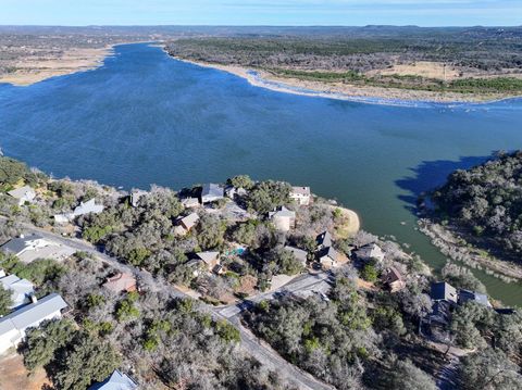 Photo of 102 Coventry Coventry RD, Spicewood, TX 78669 (MLS # 4063028)