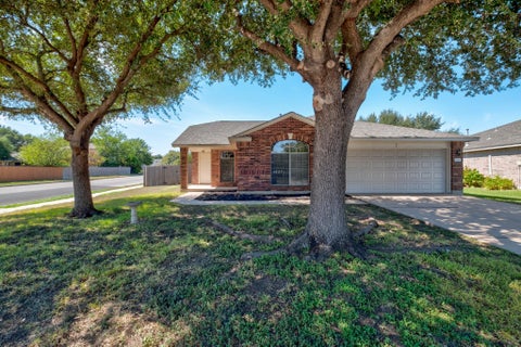 Photo of 2666 Bradley LN, Round Rock, TX 78664 (MLS # 5563798)