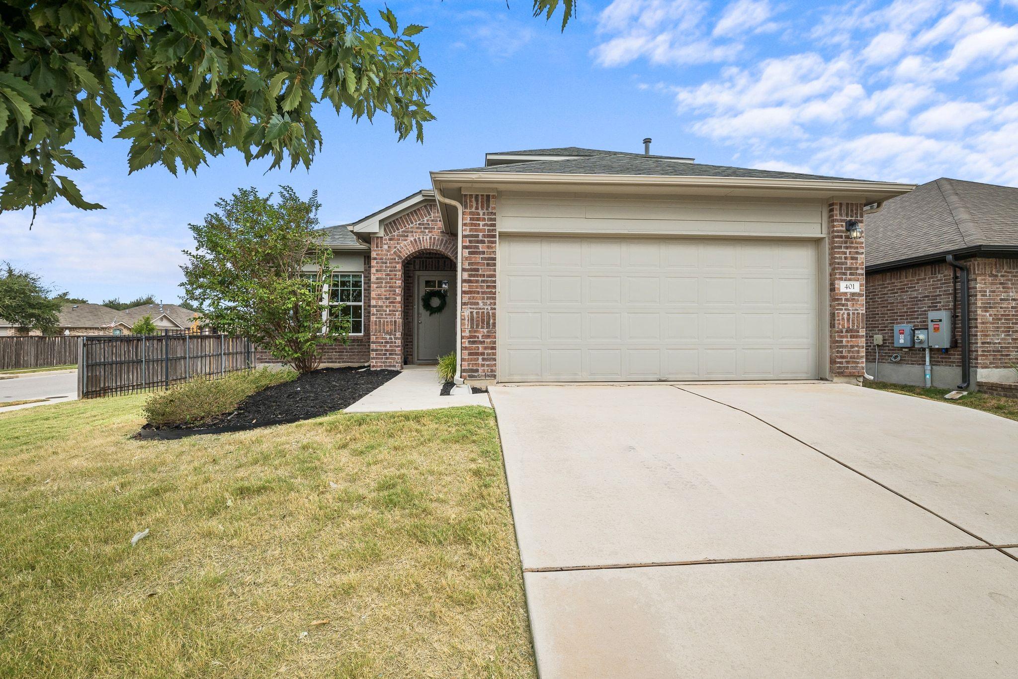401 Lewisville LN