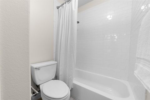 Tiny photo for 6517 Walebridge LN, Austin, TX 78739 (MLS # 1086669)