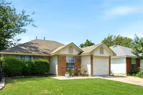 Photo of 310 Raintree DR, Georgetown, TX 78626 (MLS # 9514064)
