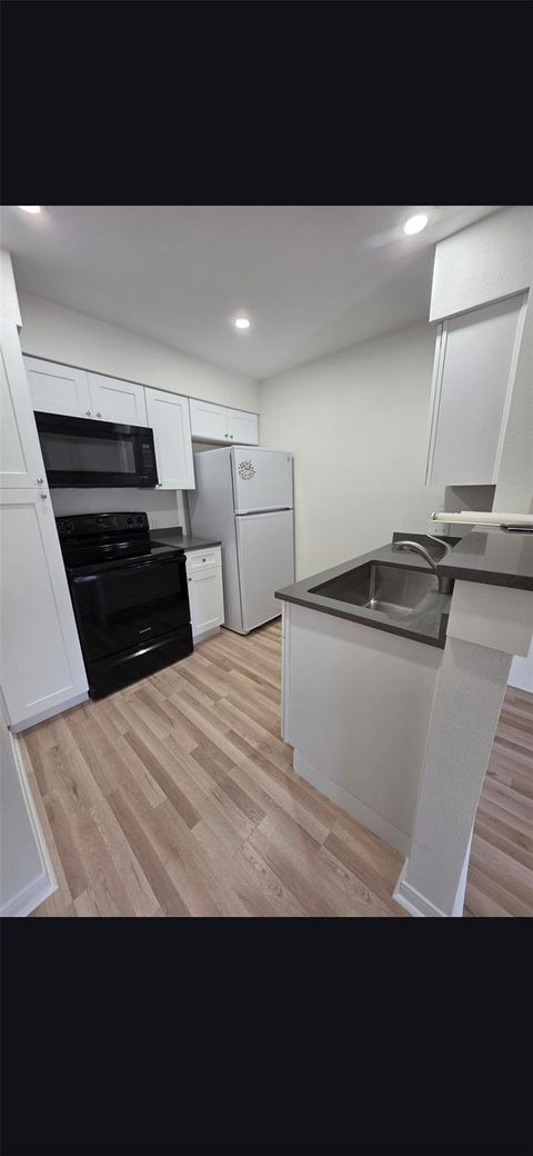 Photo of 3111 Tom Green ST #207, Austin, TX 78705 (MLS # 5540597)