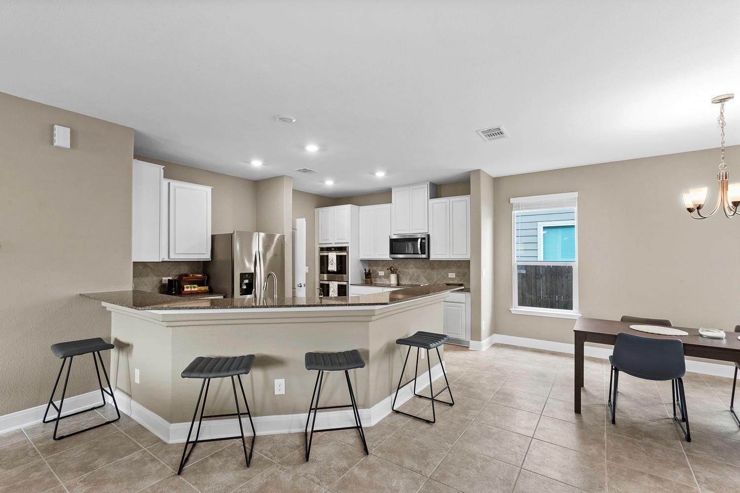 6200 Albany Sleigh DR