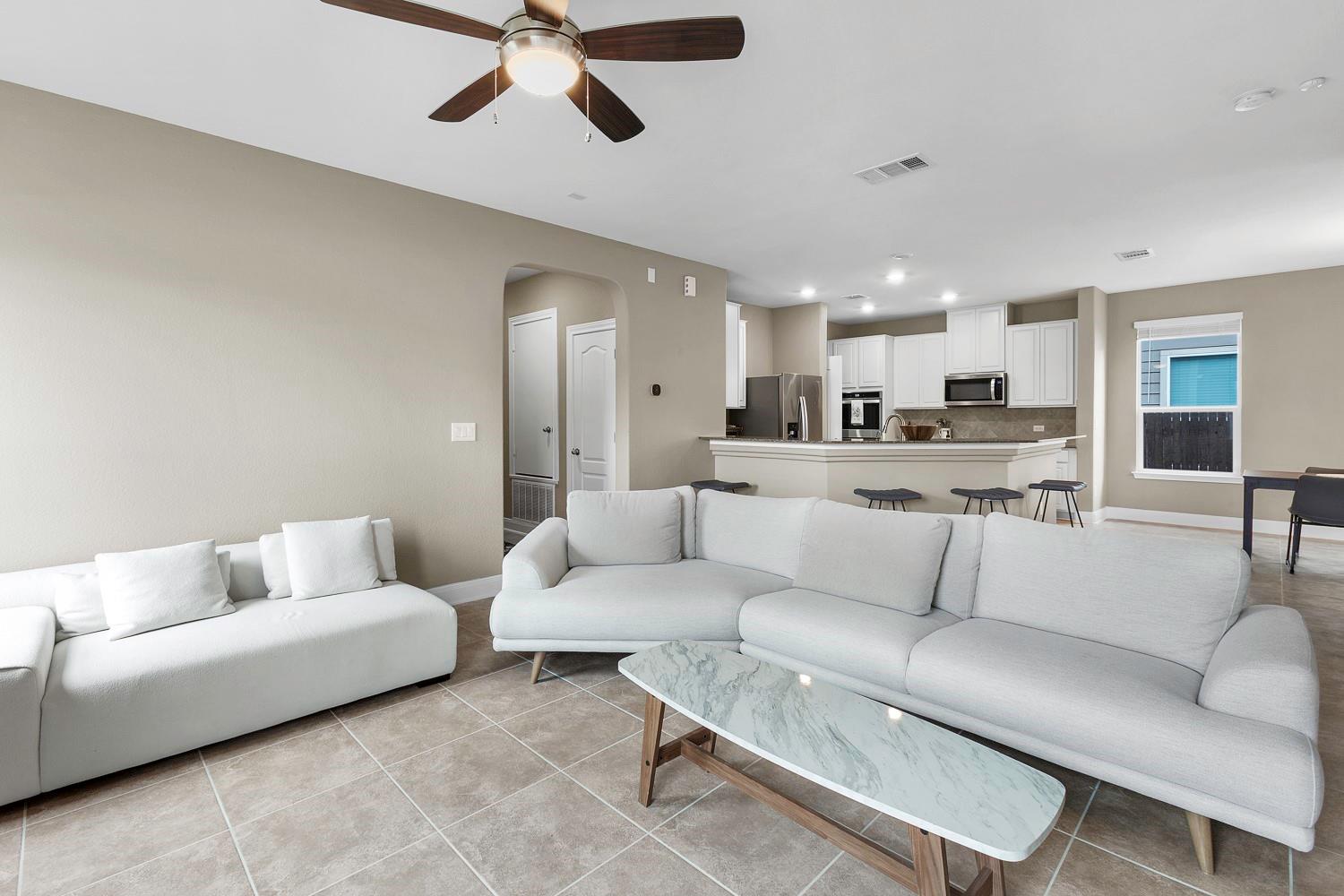 6200 Albany Sleigh DR