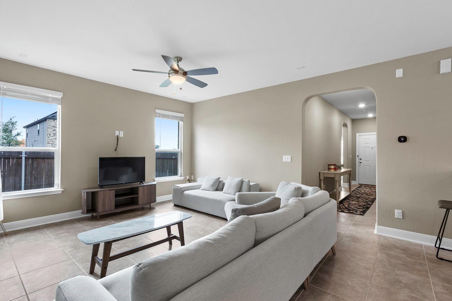 6200 Albany Sleigh DR