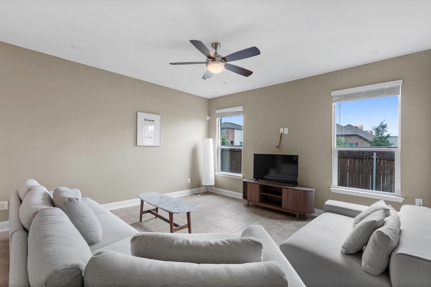 6200 Albany Sleigh DR