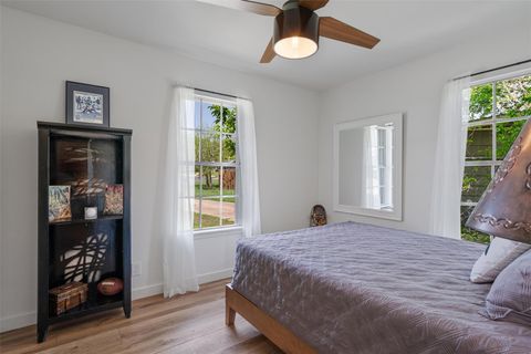 Tiny photo for 3005 Leaning Oak CIR, Austin, TX 78704 (MLS # 6107892)