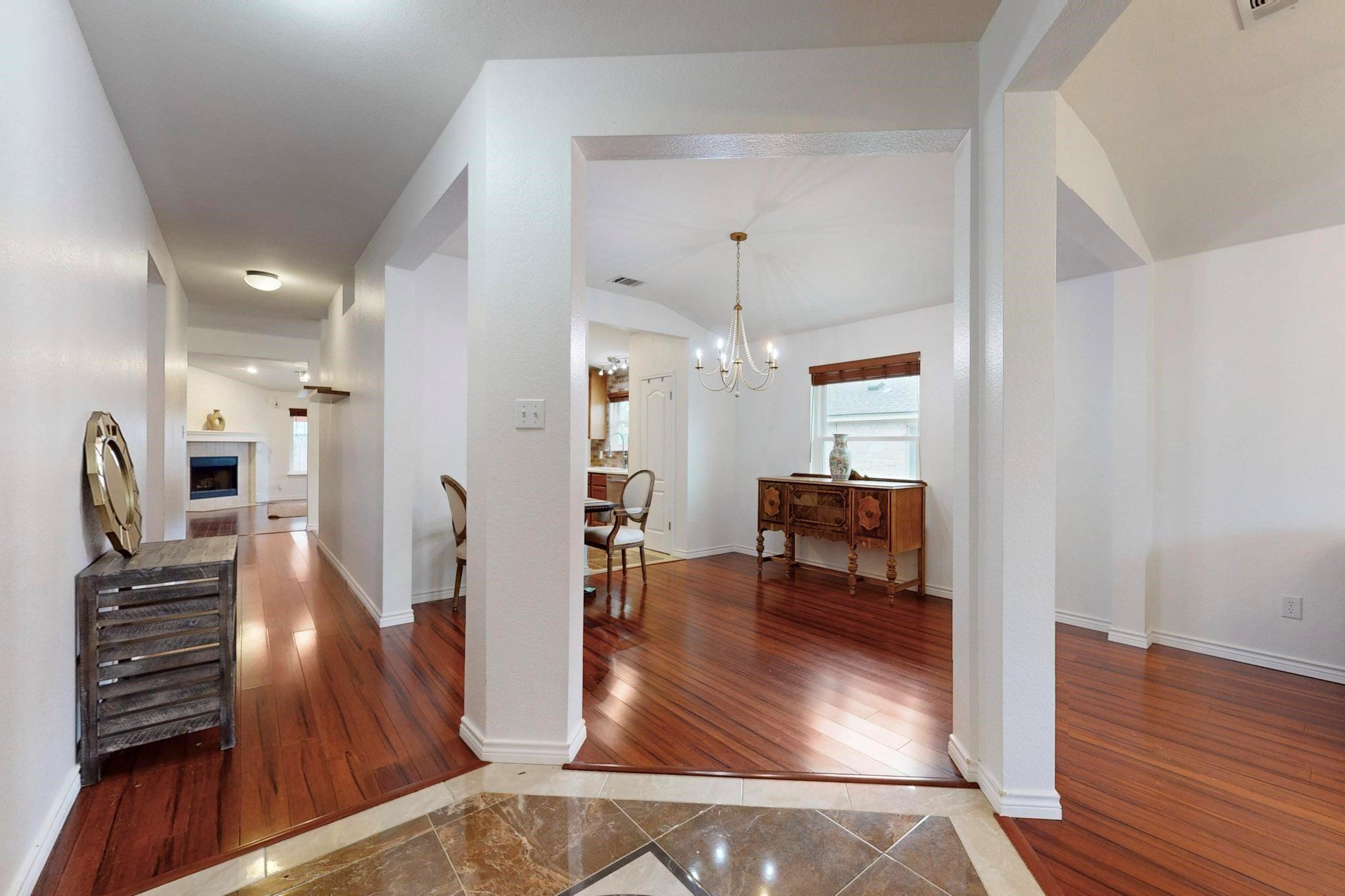 211 Silverado DR
