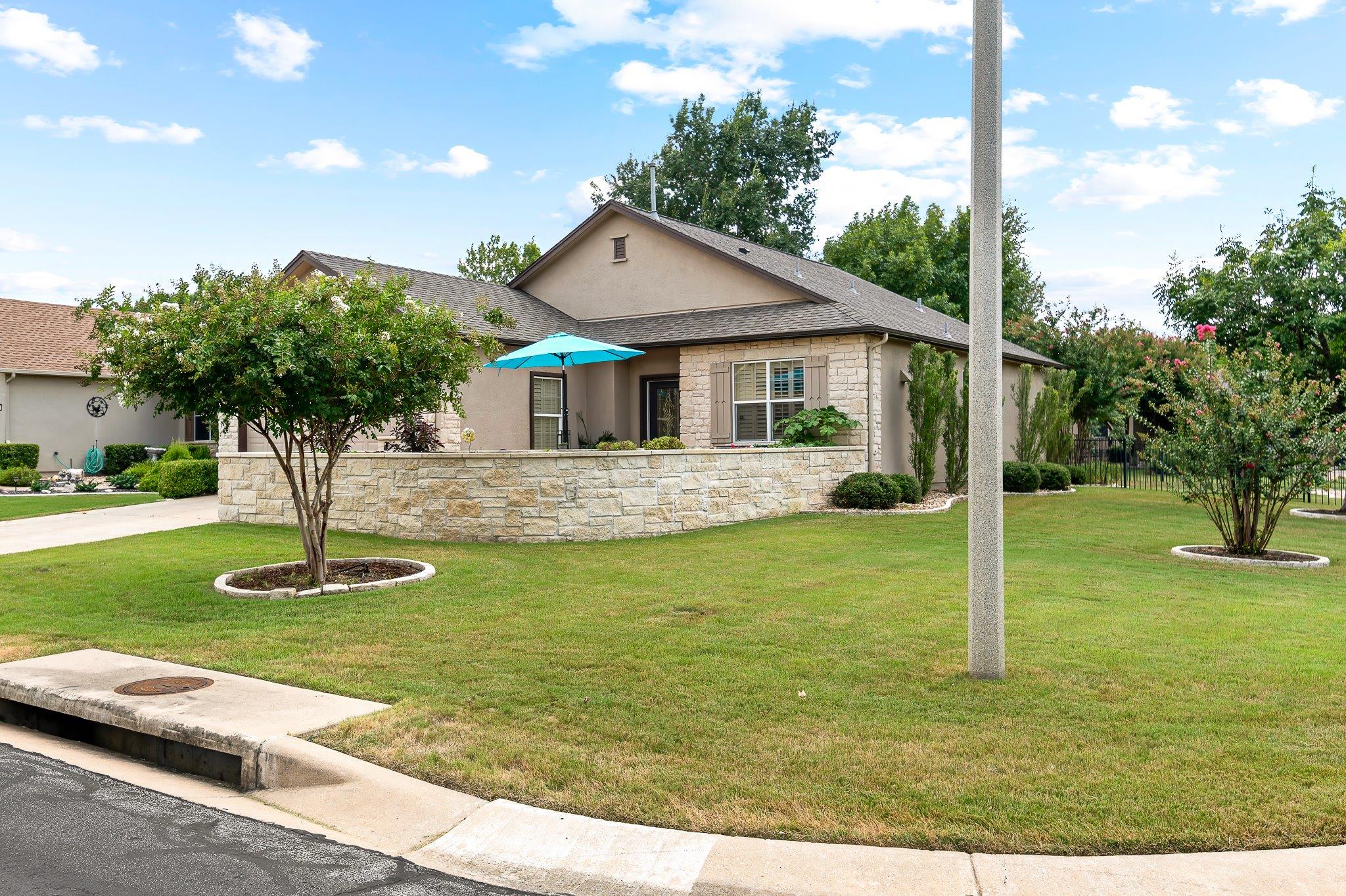 116 Lubbock DR