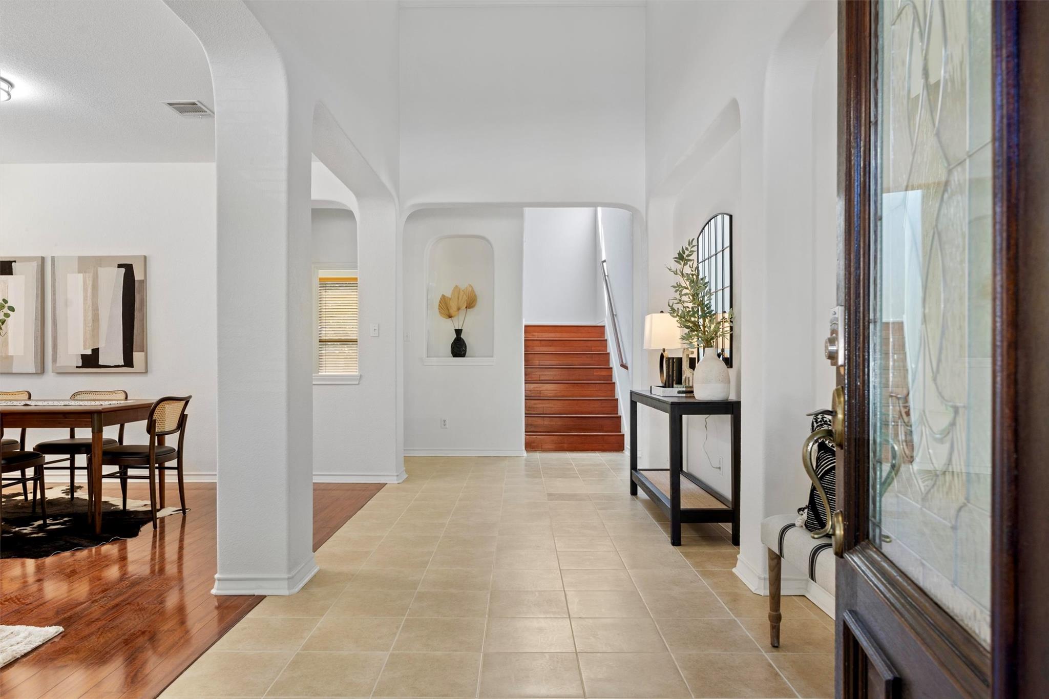 605 Whistlers Walk TRL