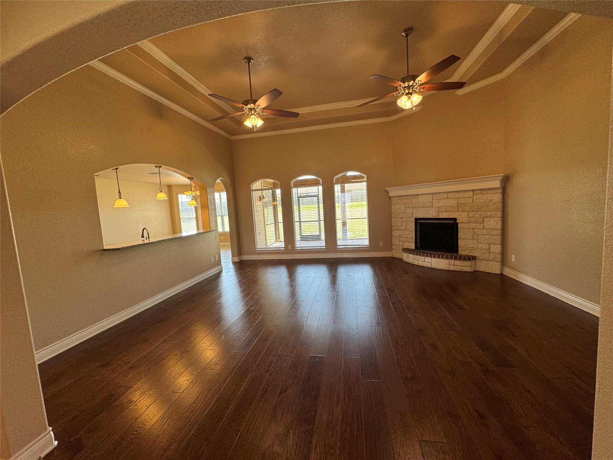 141 Oak Stone DR