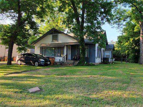 Photo of 918 E 37th ST #A, Austin, TX 78705 (MLS # 7084232)