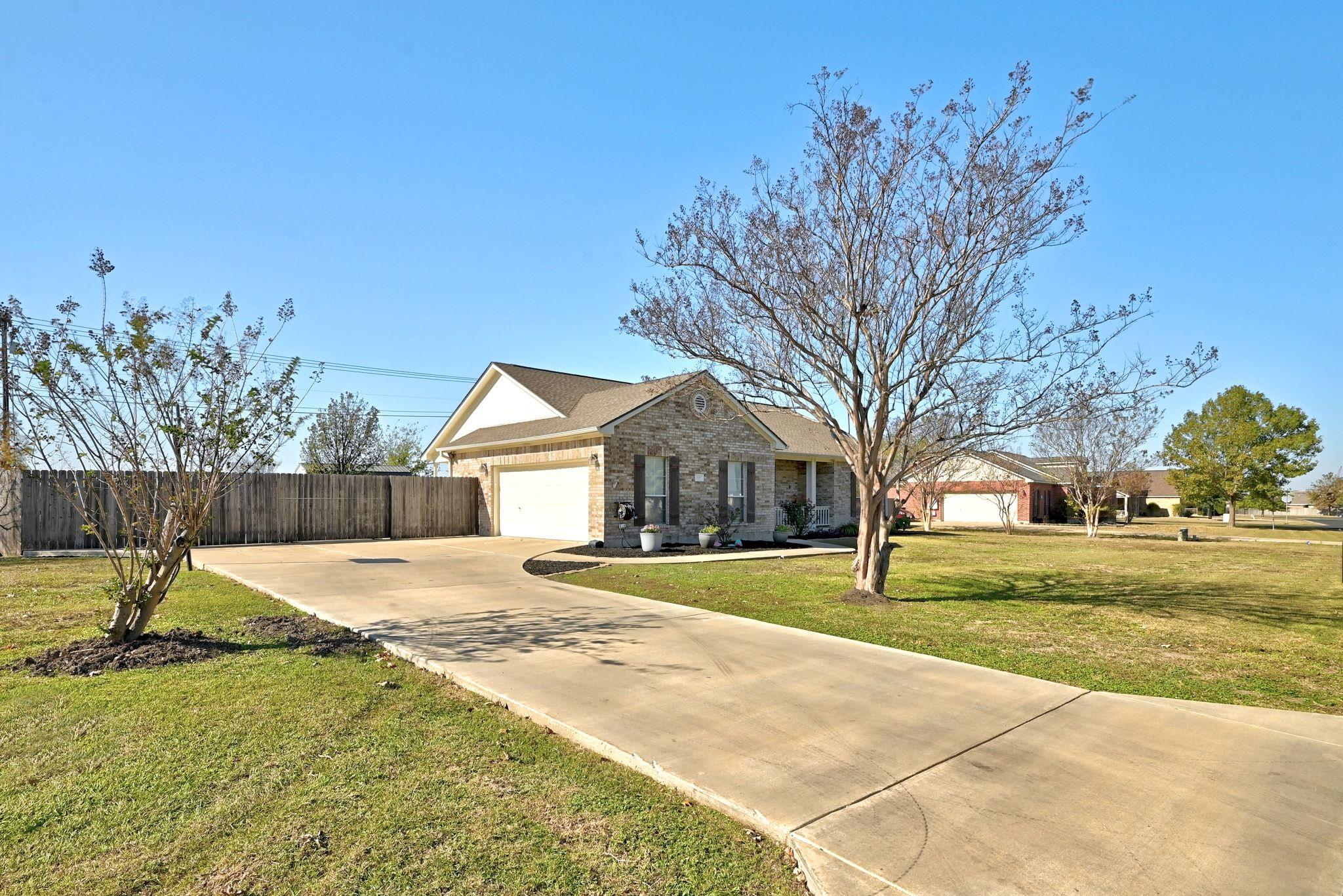 119 Brazos DR