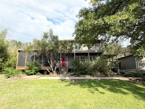 Photo of 2307B Riverside Farms RD, Austin, TX 78741 (MLS # 3509944)
