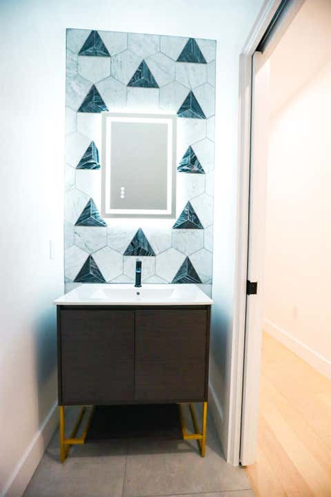 Tiny photo for 4010 Avenue D Ave, Austin, TX 78751 (MLS # 1154039)
