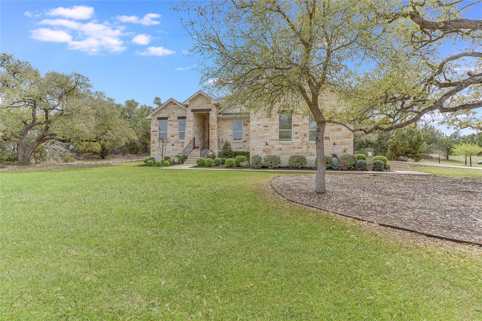 334 Sapling DR