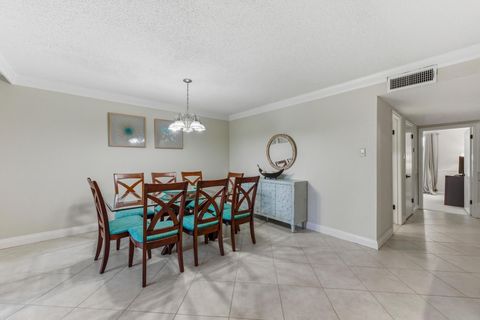 Tiny photo for 107 World Of Tennis SQ, Lakeway, TX 78738 (MLS # 4977985)
