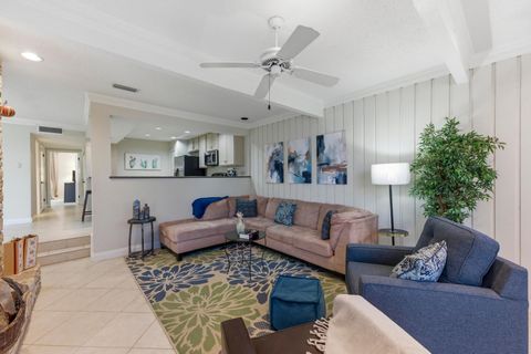 Tiny photo for 107 World Of Tennis SQ, Lakeway, TX 78738 (MLS # 4977985)