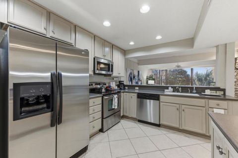 Tiny photo for 107 World Of Tennis SQ, Lakeway, TX 78738 (MLS # 4977985)