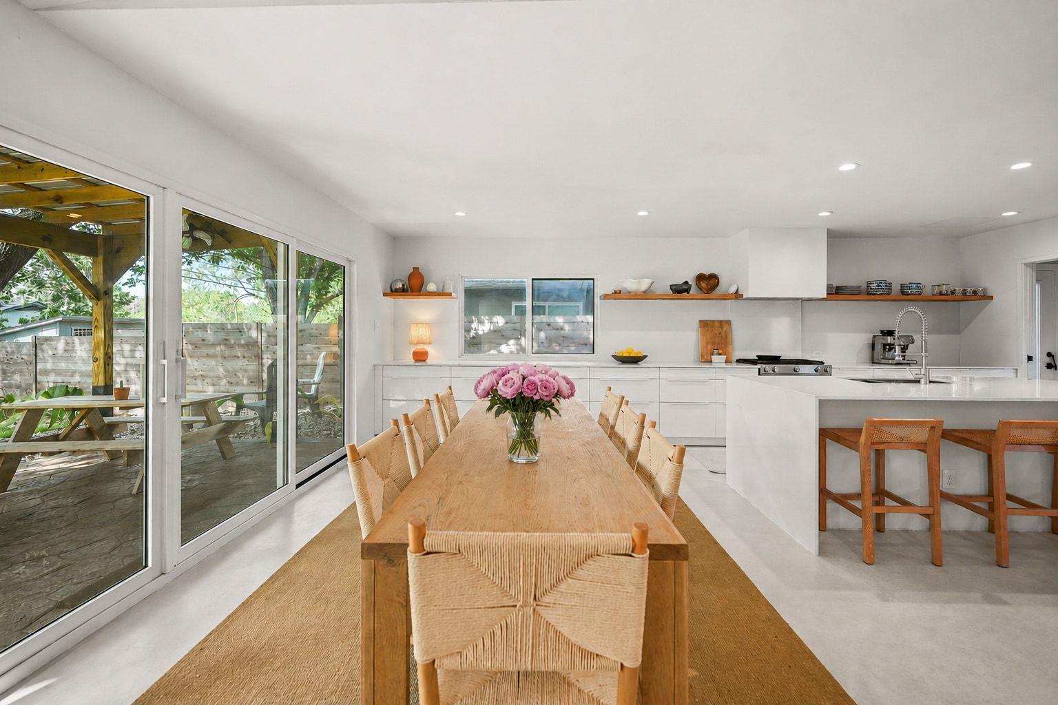 5115 Creekline DR
